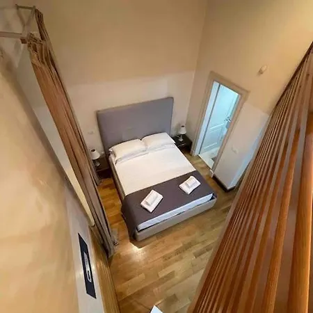 Cavourdreamsuite アパート *